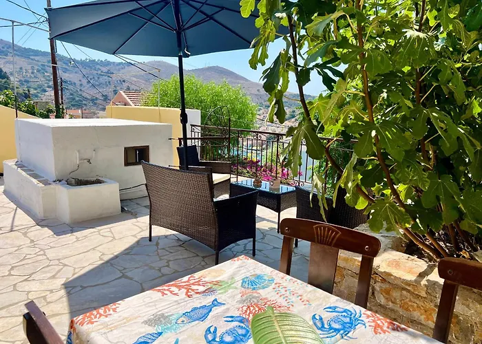 Roots House Вилла *