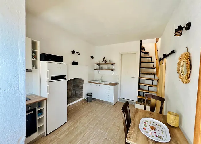 Вилла Roots House Сими