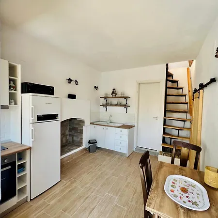 Βίλα Roots House Σύμη